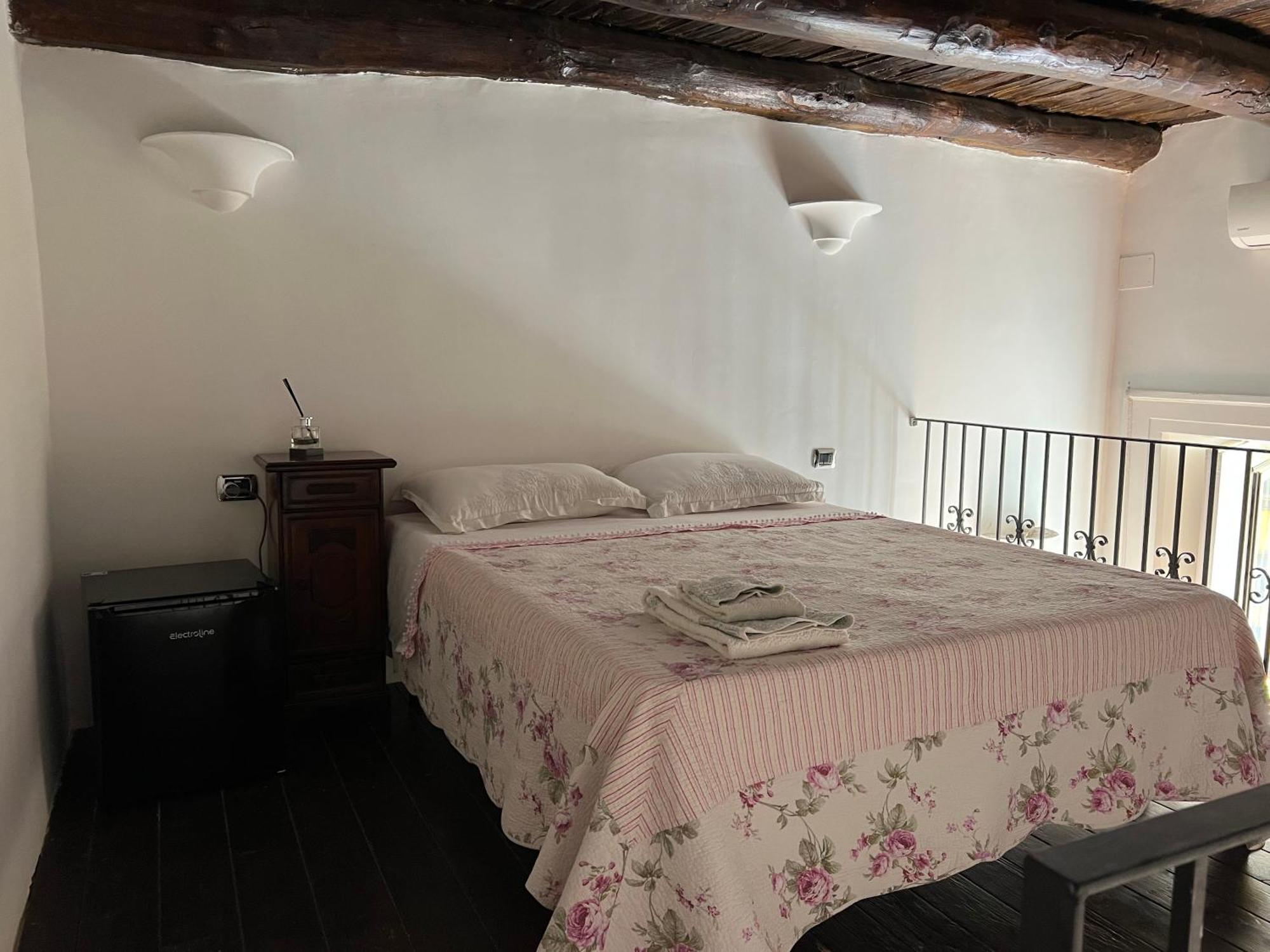 La Limonaia Di Chiaia Apartment